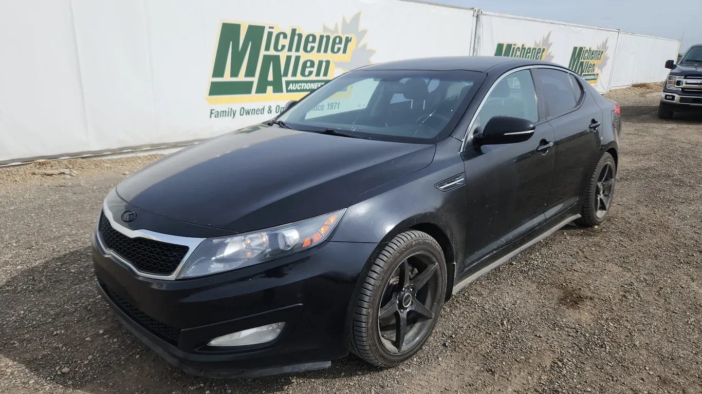 2012 Kia Optima Auto Sedan