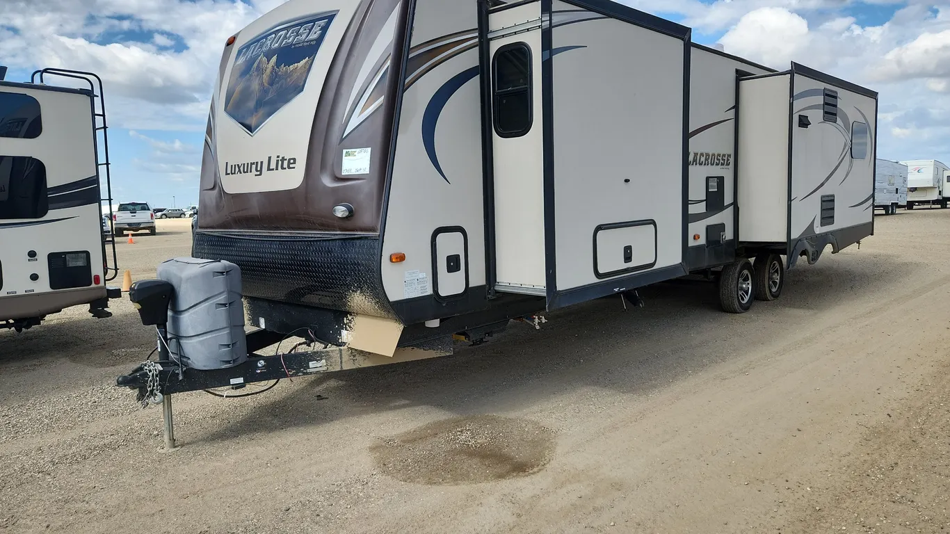 2016 Prime Time RV LaCrosse 330RST T/A BP