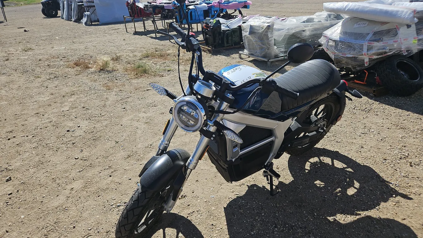 2022 Horwin CR6