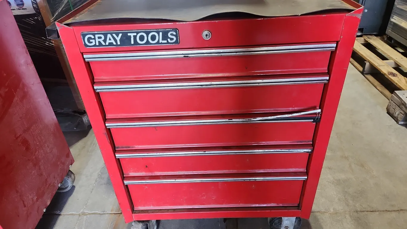 Rolling Toolbox (Bottom Only, No Key - Drawers Locked)