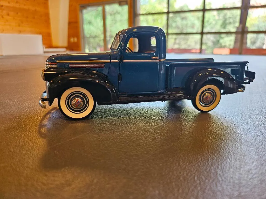 Chevy 1941 New Model Pick-Up