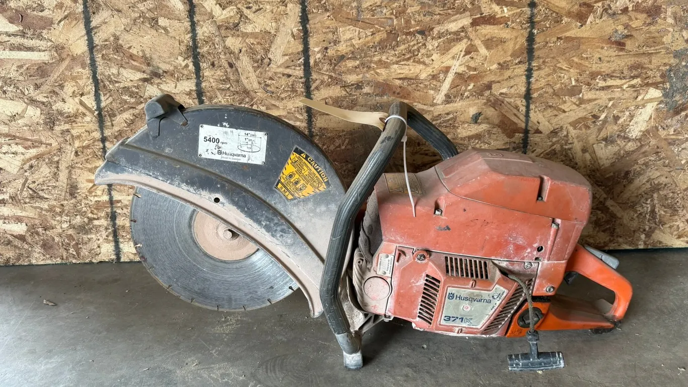 Husqvarna 371K 14" Concrete Saw