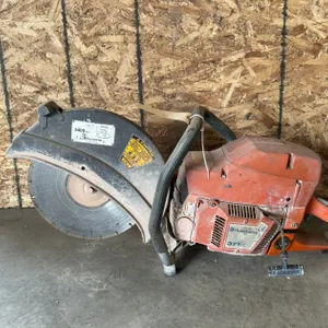 Husqvarna 371K 14" Concrete Saw