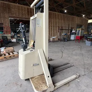 Crown Lift Truck