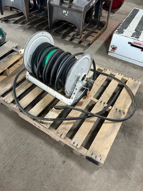 Hannay Hand Crank Hose Reel with Water Hose