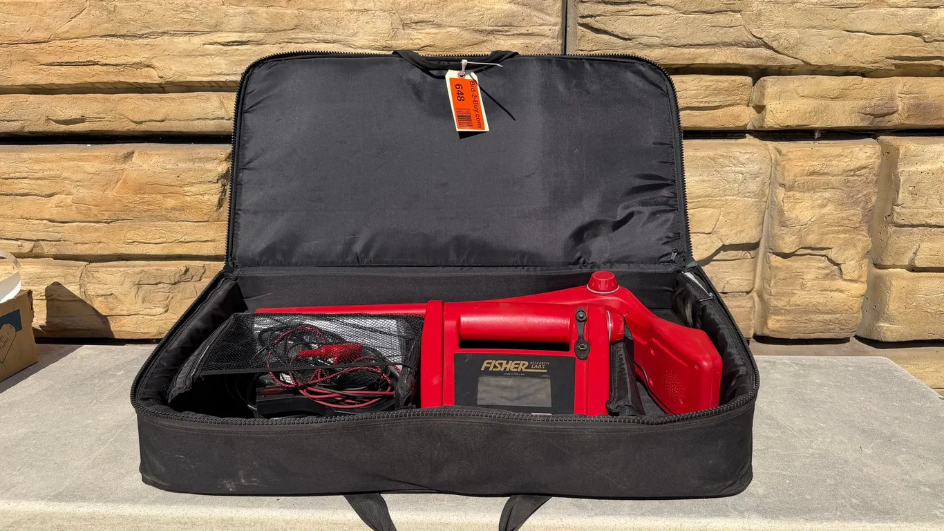 Fisher Research Labs TW-82 Digital Line Tracer