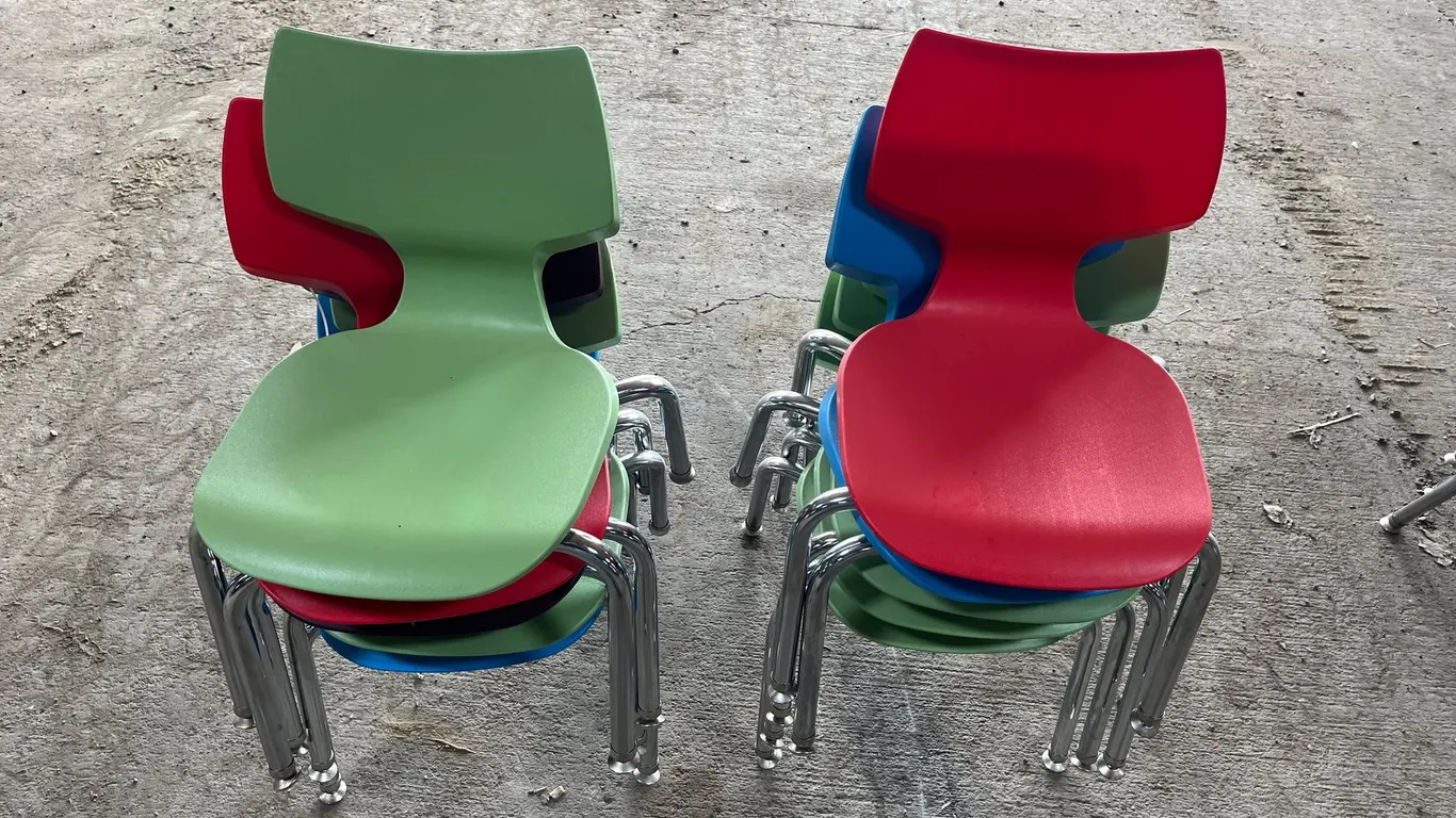 (10) Preschool Student Chairs
