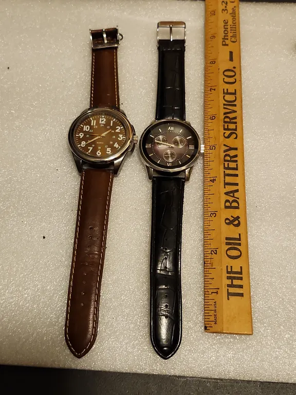 2 Watches 1-Allude