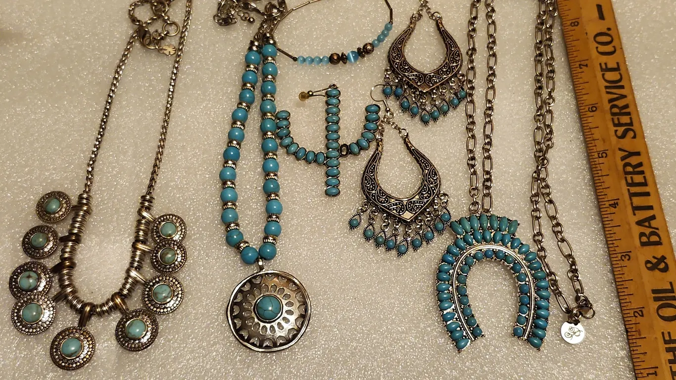 3 Necklaces, 1 Bracelet, 1 Earrings