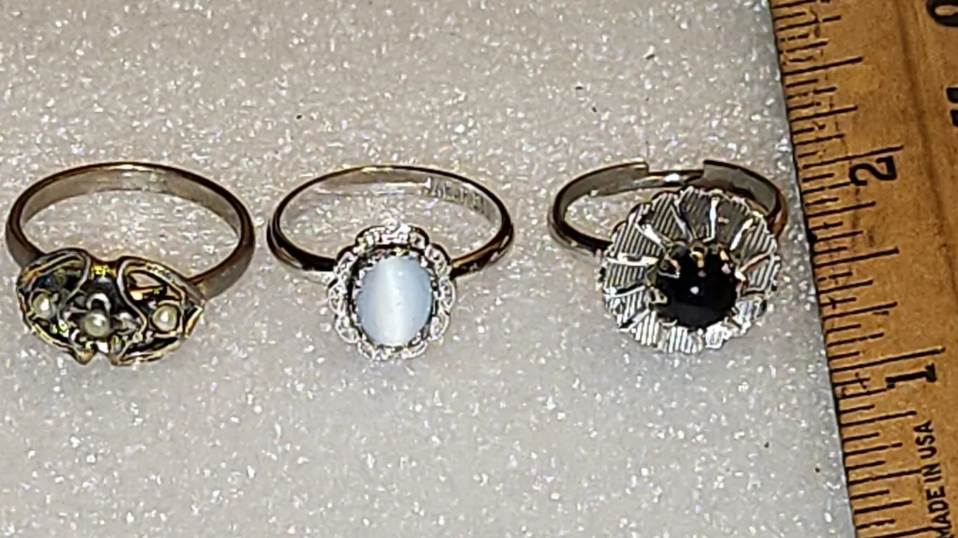 3 Adjustable Rings-2 Sarah Cov, Etc.