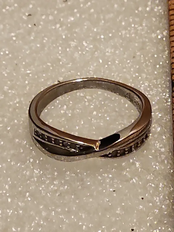 925 Size 7.5 Ring