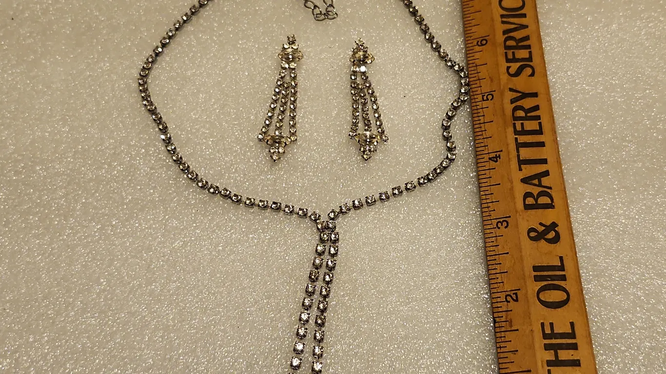 Necklace & Earrings