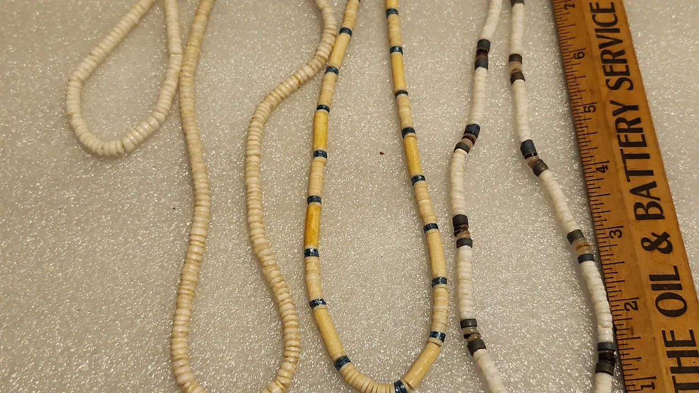 3 Necklaces & 1 Bracelet