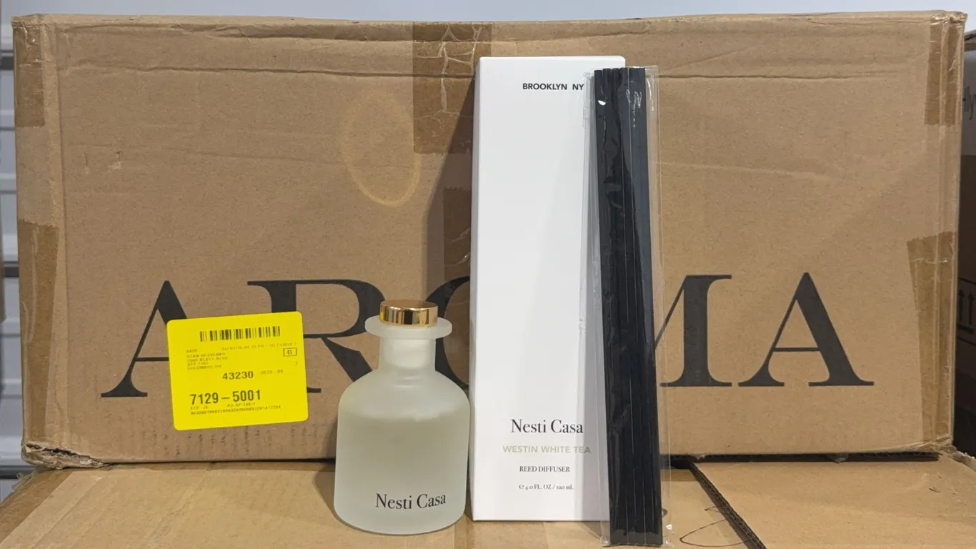 *NEW/FACTORY SEALED* NESTI CASA Reed Diffuser Sets, 28 Sets - Westin White Tea
