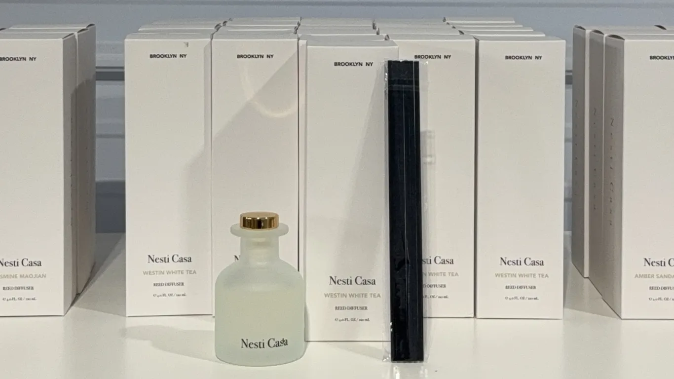 *NEW* NESTI CASA Reed Diffuser Sets & Refill Bottles - Variety