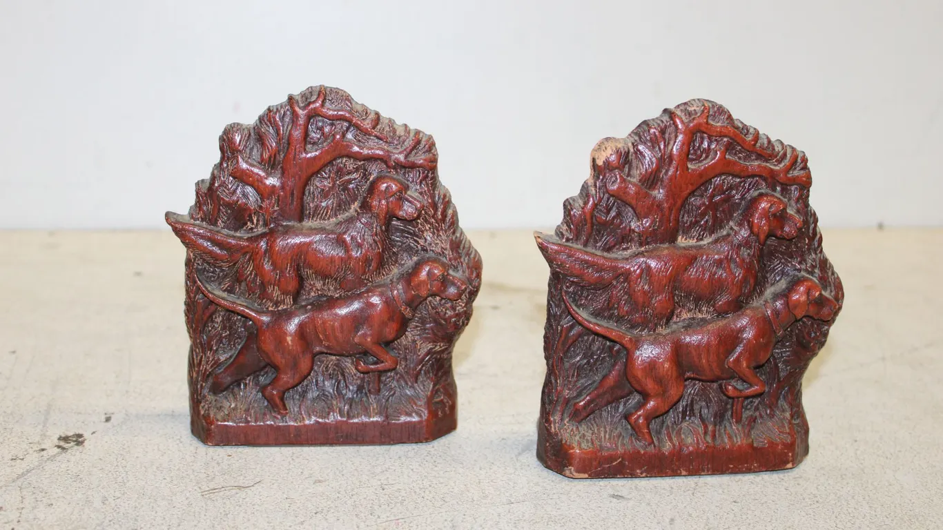 Hunting Dog Bookends