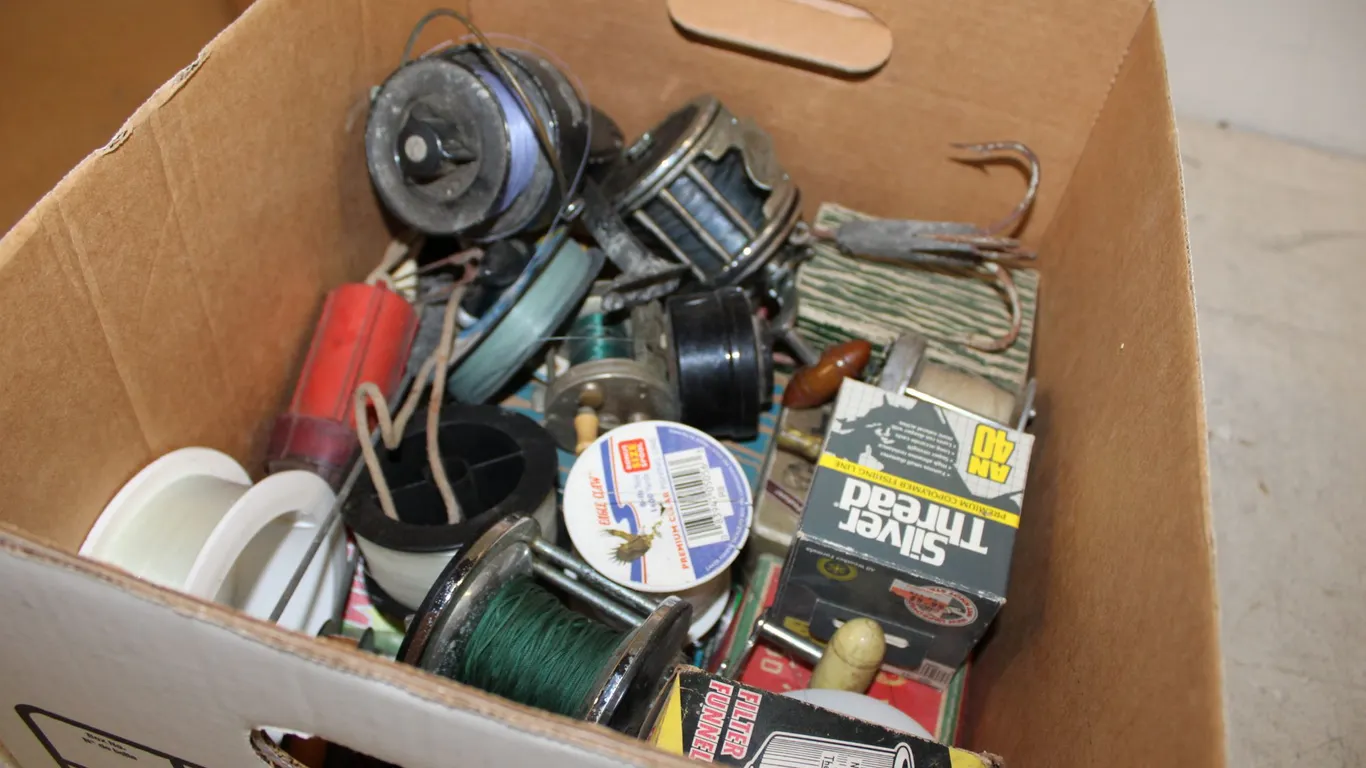 Fishing Reels & Tackle