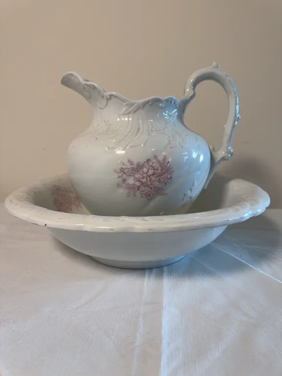 VTG Pitcher & Bowl Set