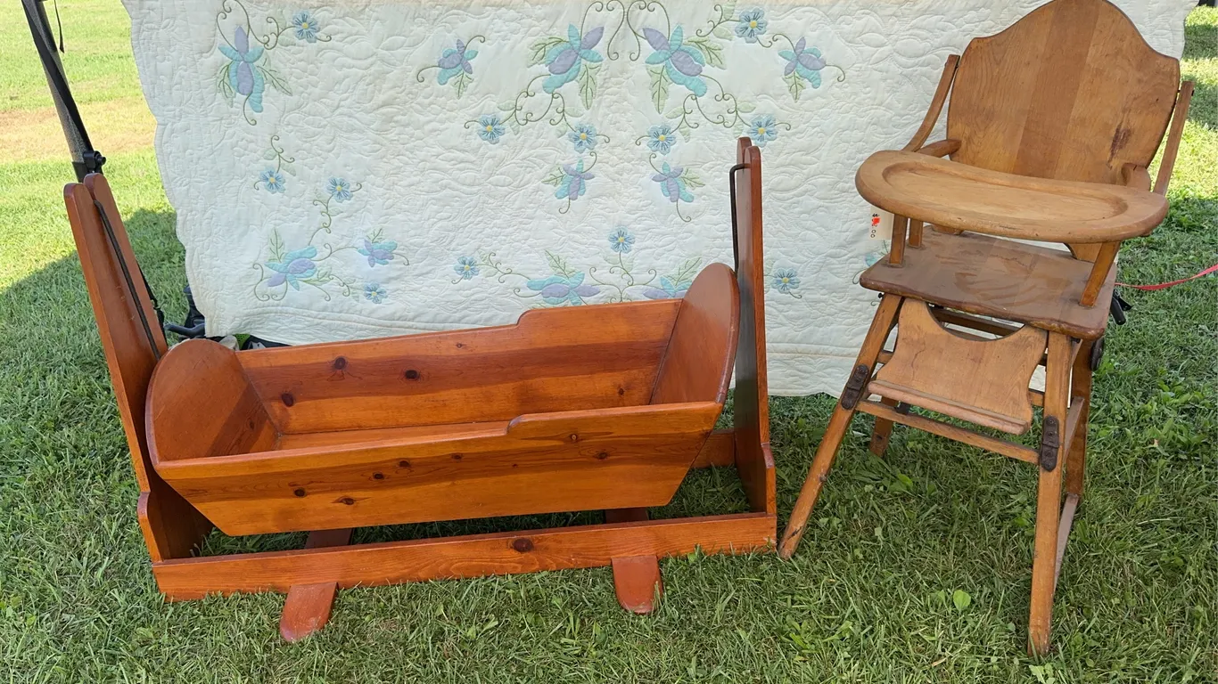 VTG High Chair & Cradle