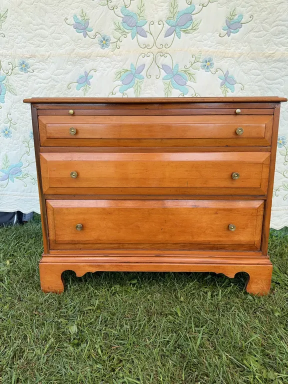 Cavalier Write-Away Desk/Chest