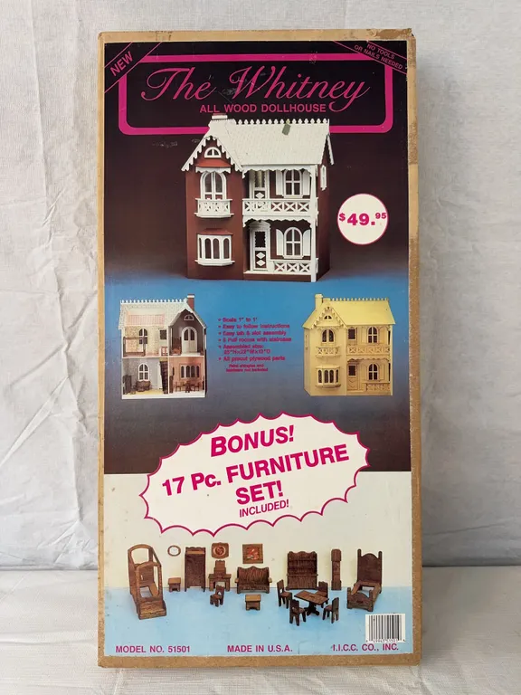 VTG 'The Whitney" Dollhouse
