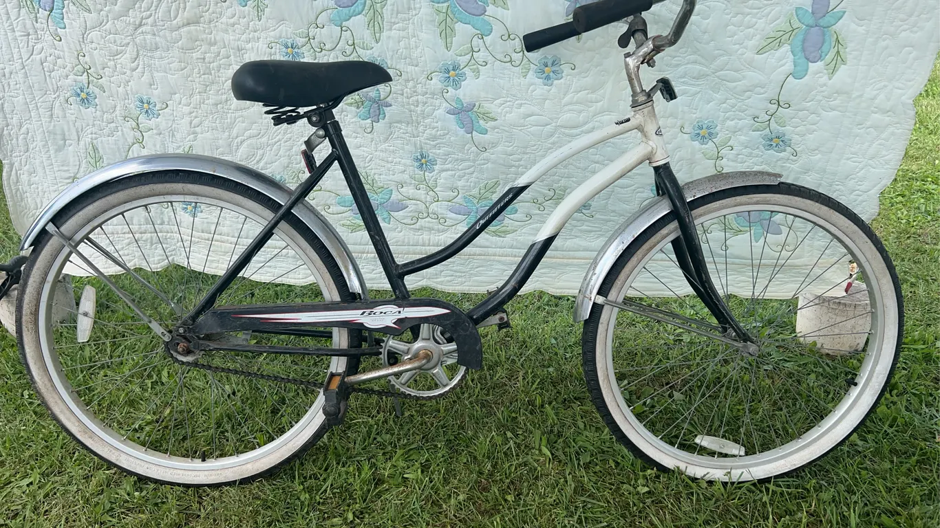 VTG Outfitters Bicycle