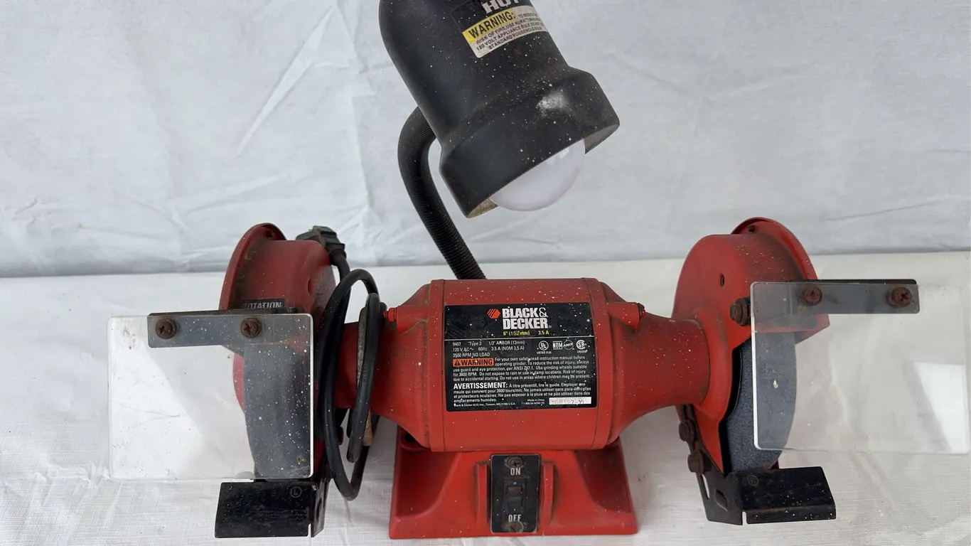 Black & Decker Bench Grinder