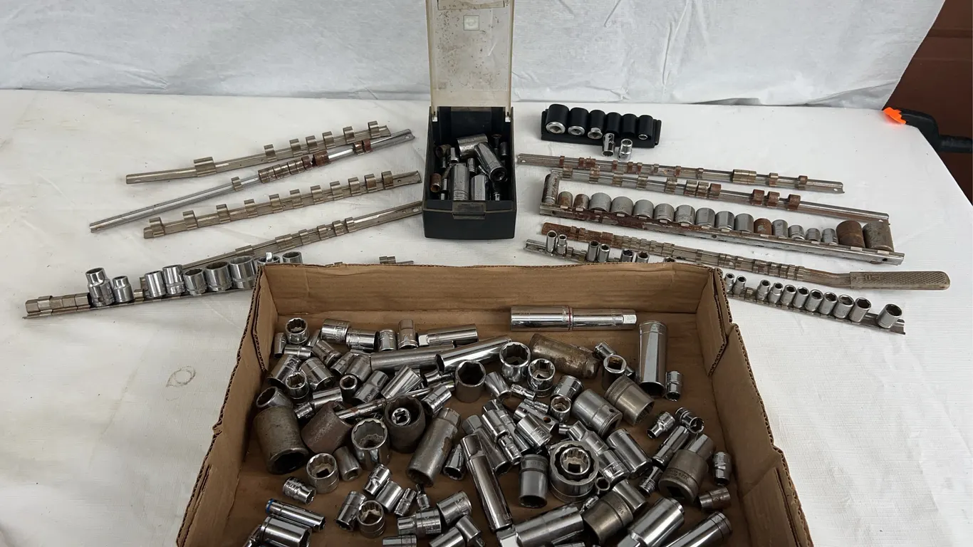 SAE Sockets