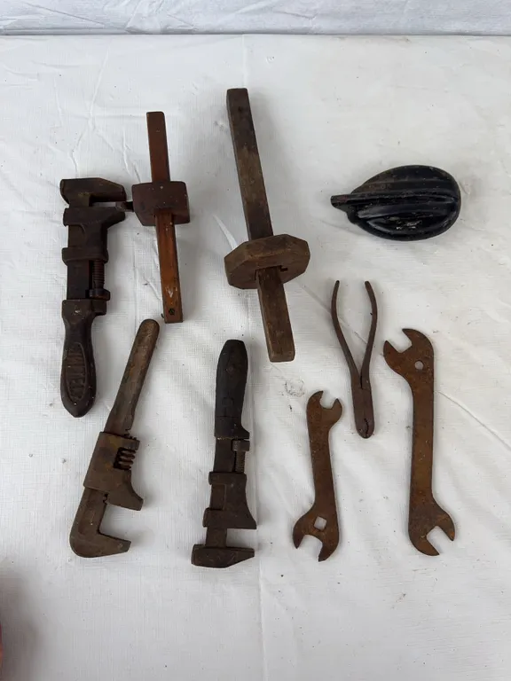 Primitive Tools