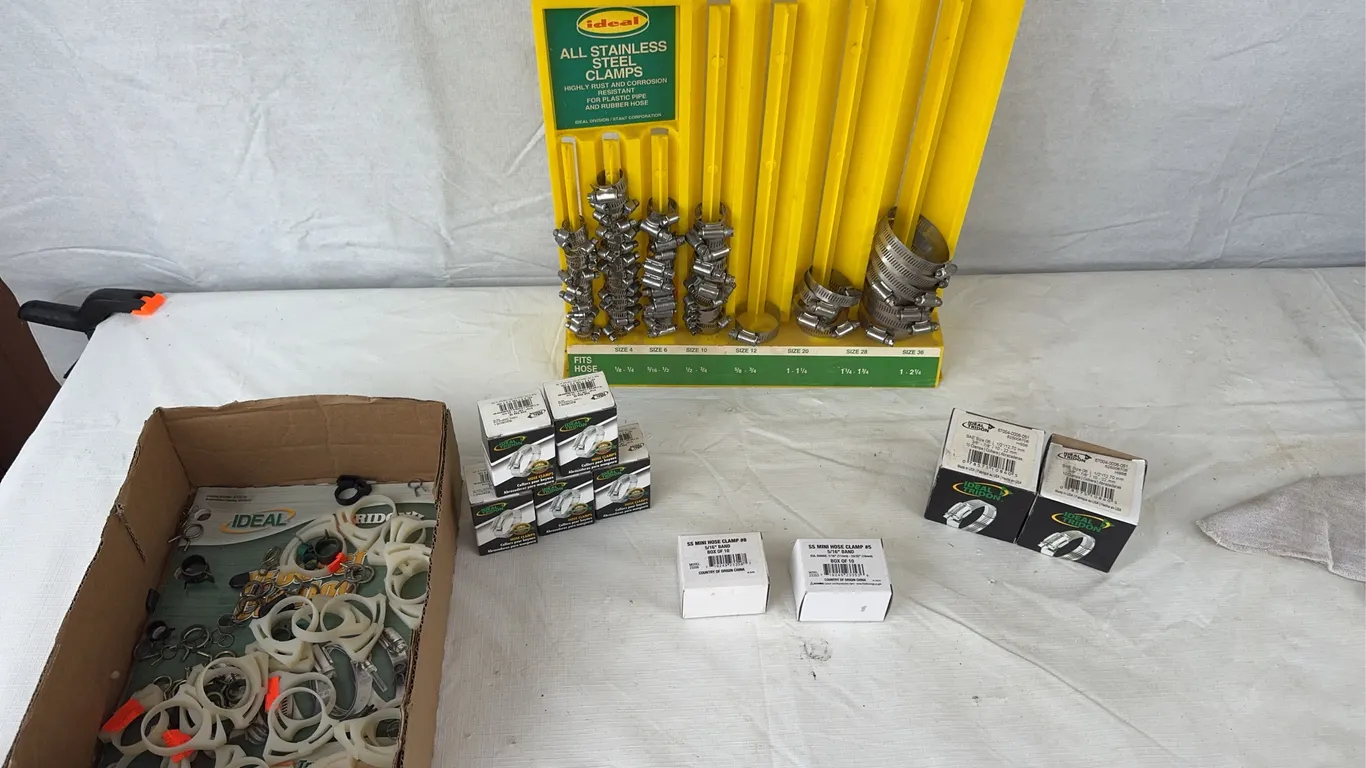 Hose Clamps & Display