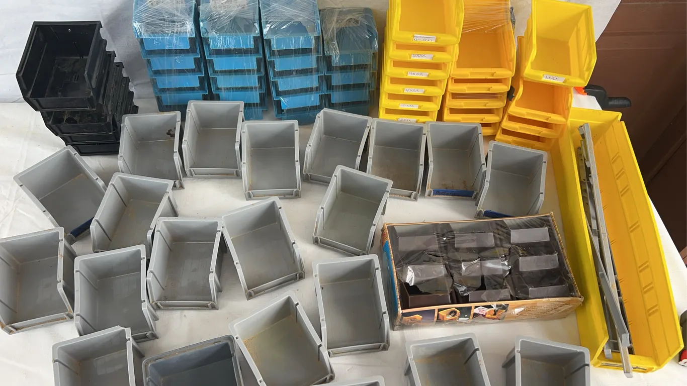 Plastic Organizer Bins