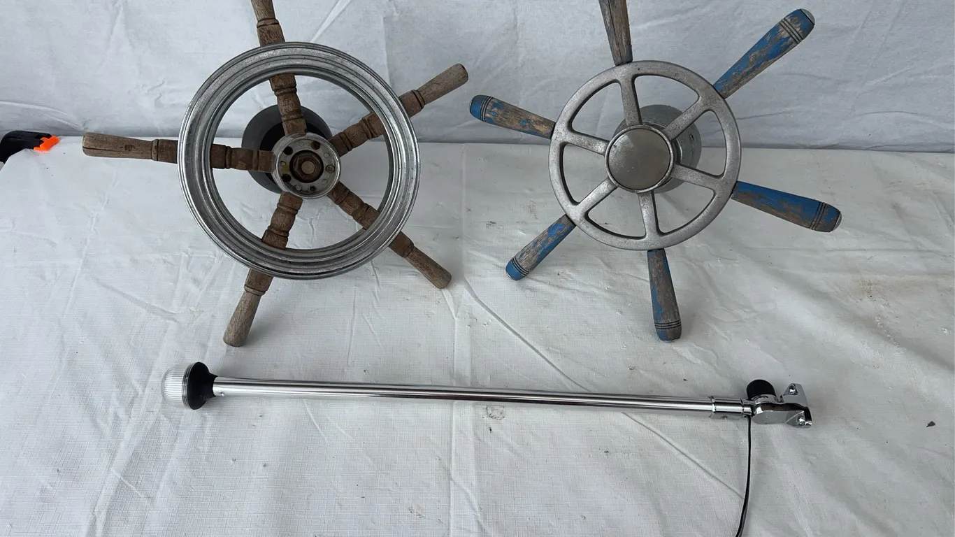 Boat Wheels & Light