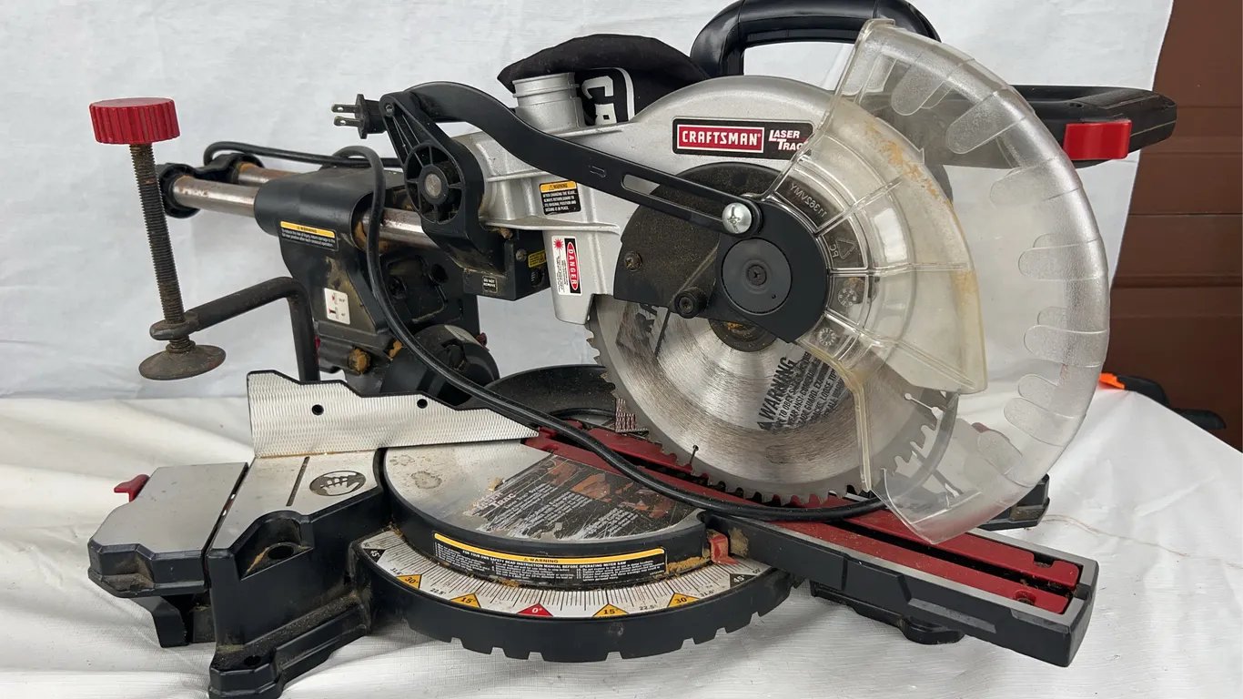 Craftsman Compound Miter Saw