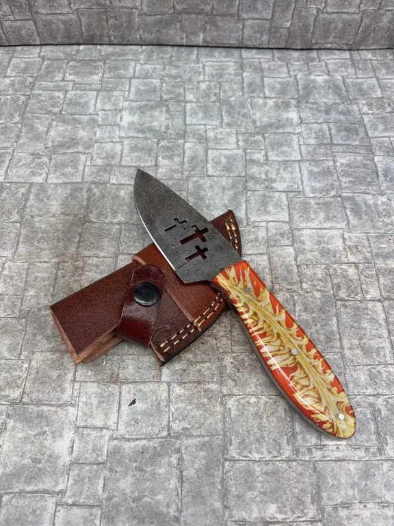Handmade Damascus Steel Knife with Leather Sheath