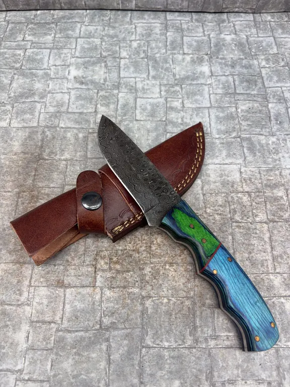 Handmade Damascus Steel Knife with Leather Sheath