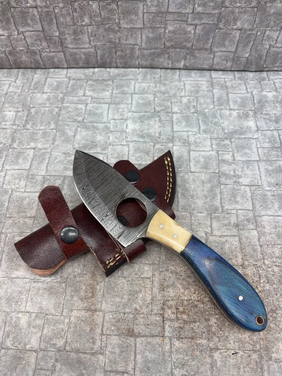 Handmade Damascus Steel Knife with Leather Sheath