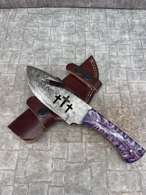 Handmade Damascus Steel Knife with Leather Sheath