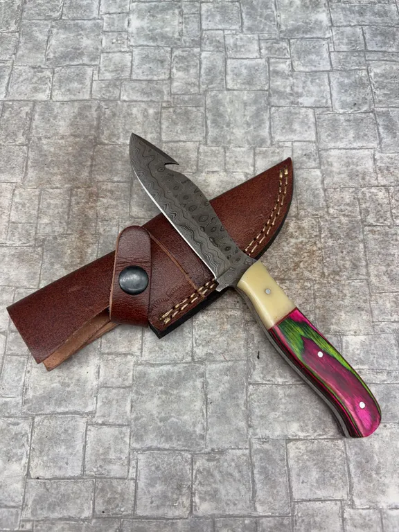 Handmade Damascus Steel Knife with Leather Sheath