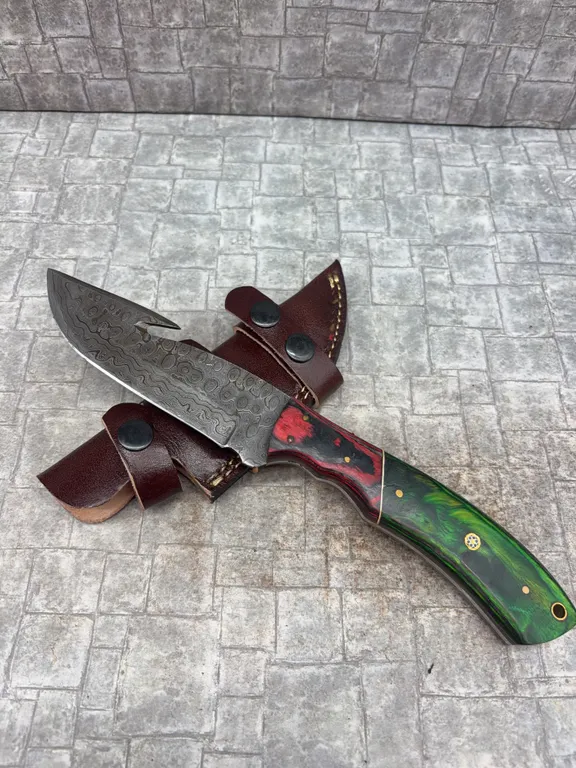 Handmade Damascus Steel Knife with Leather Sheath
