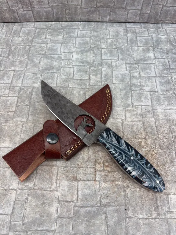 Handmade Damascus Steel Knife with Leather Sheath