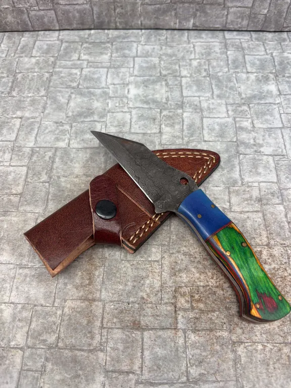 Handmade Damascus Steel Knife with Leather Sheath