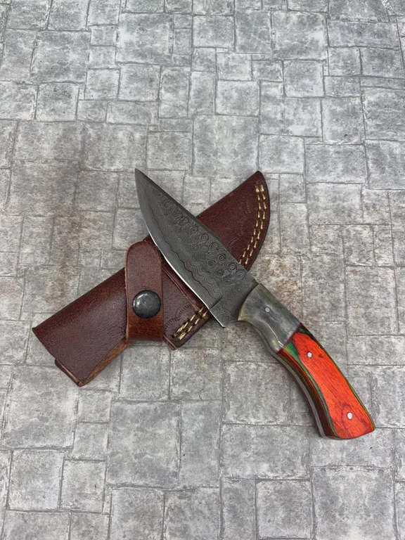 Handmade Damascus Steel Knife with Leather Sheath