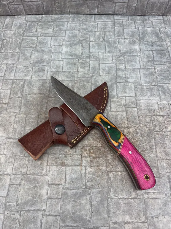 Handmade Damascus Steel Knife with Leather Sheath