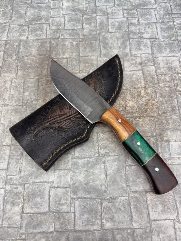 Handmade Damascus Steel Knife with Leather Sheath