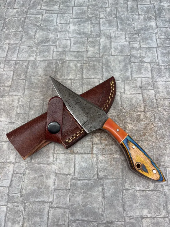 Handmade Damascus Steel Knife with Leather Sheath