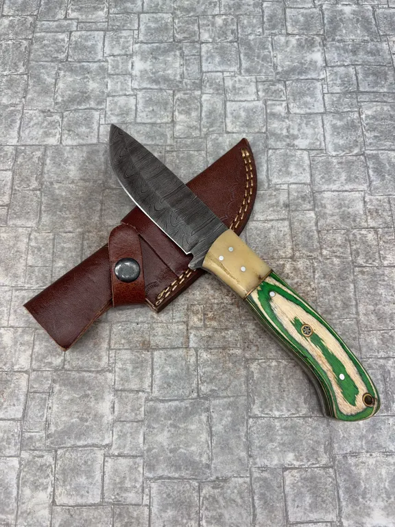 Handmade Damascus Steel Knife with Leather Sheath
