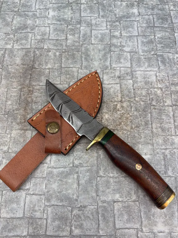 Handmade Damascus Steel Knife with Leather Sheath