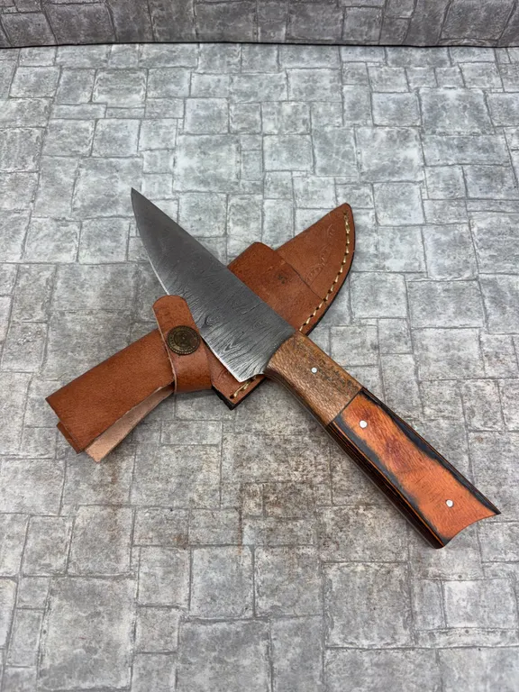 Handmade Damascus Steel Knife with Leather Sheath