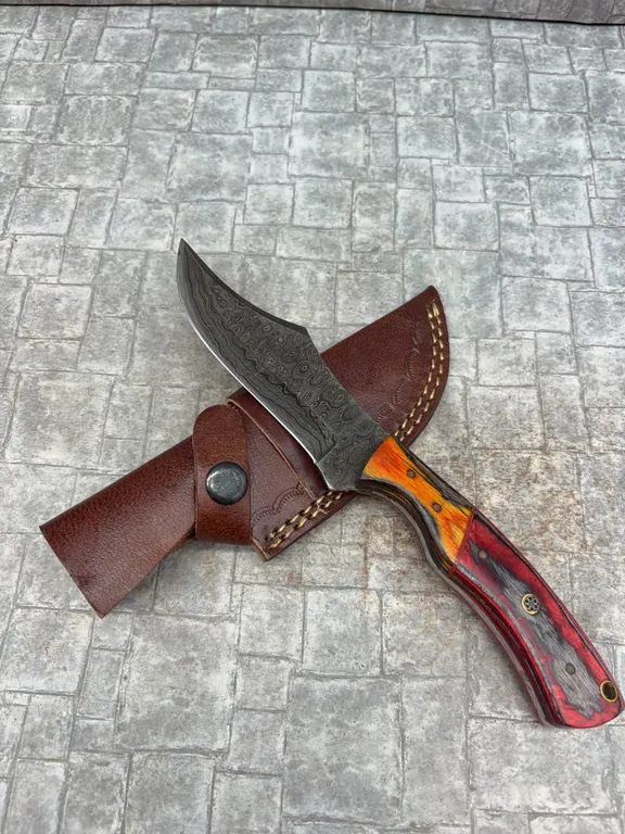 Handmade Damascus Steel Knife with Leather Sheath