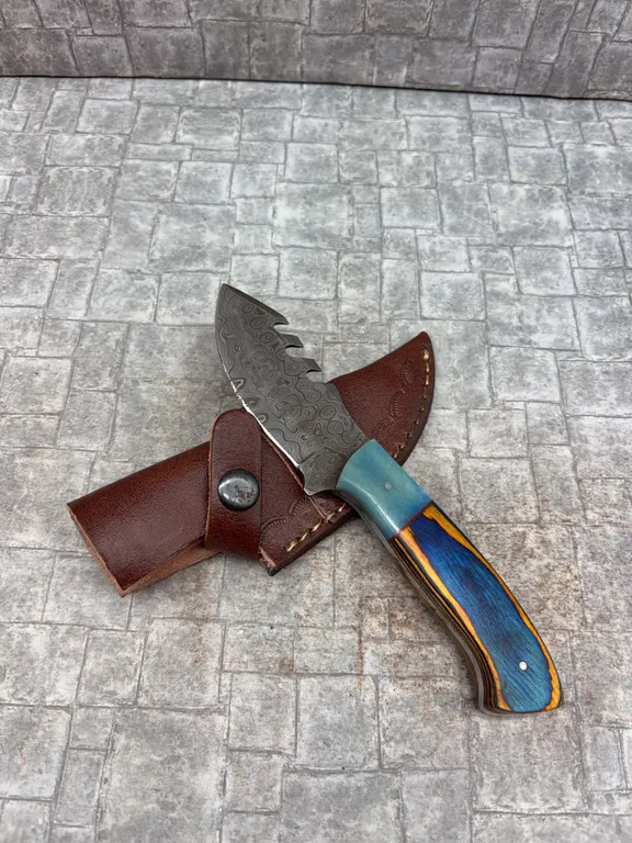 Handmade Damascus Steel Knife with Leather Sheath